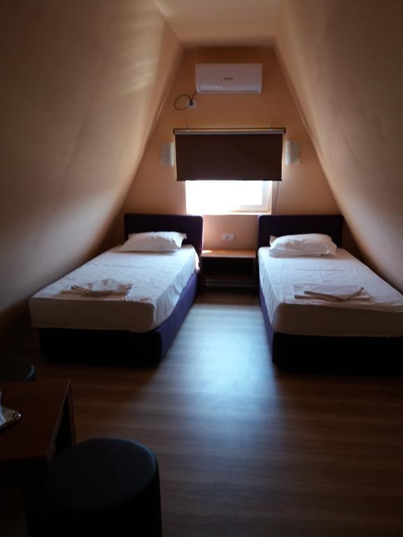 Casa Dalena 호텔 코스티네스티 외부 사진